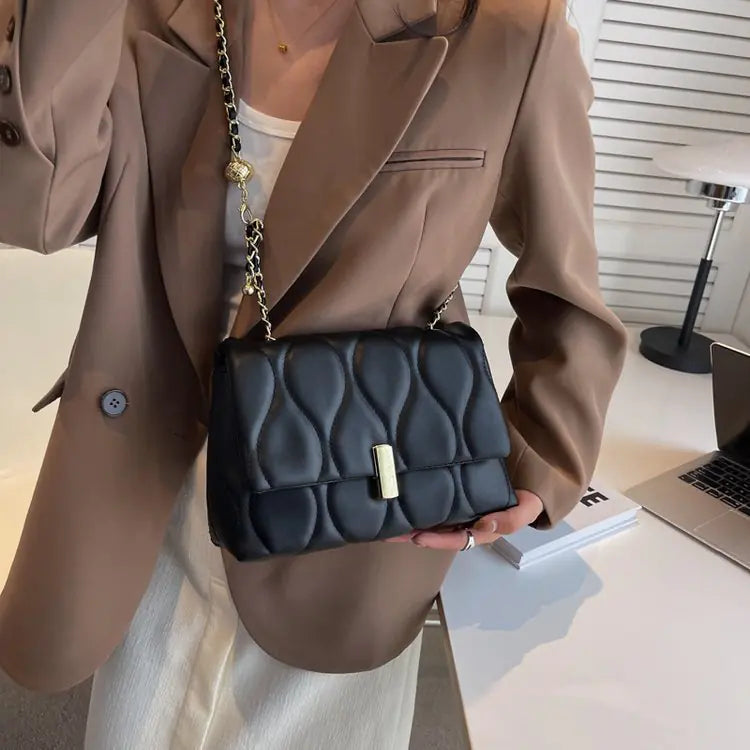 Retro Women's Versatile Single Shoulder Crossbody Bag